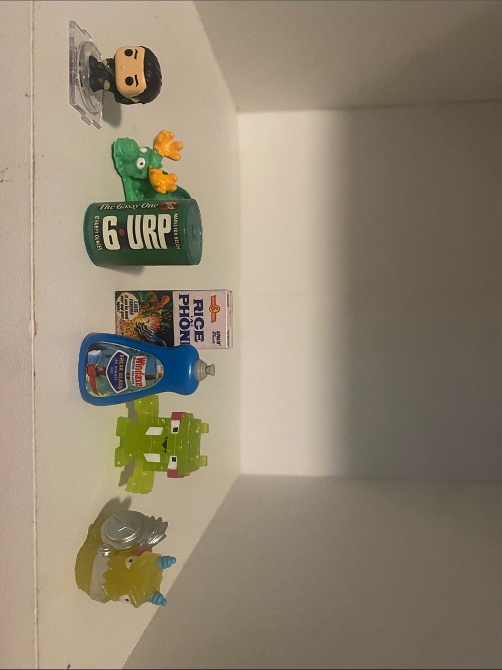 Assorted minis